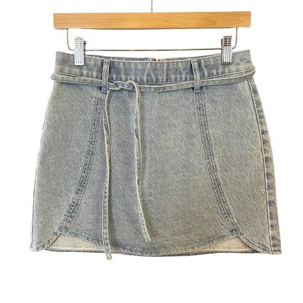 Pacsun Womens 26 Mini Denim Jean Skirt Light Wash Faded 100% Cotton Bareback